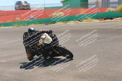 media/Jun-05-2022-WERA (Sun) [[64b01df28d]]/Race 14 B superstock expert and novice/